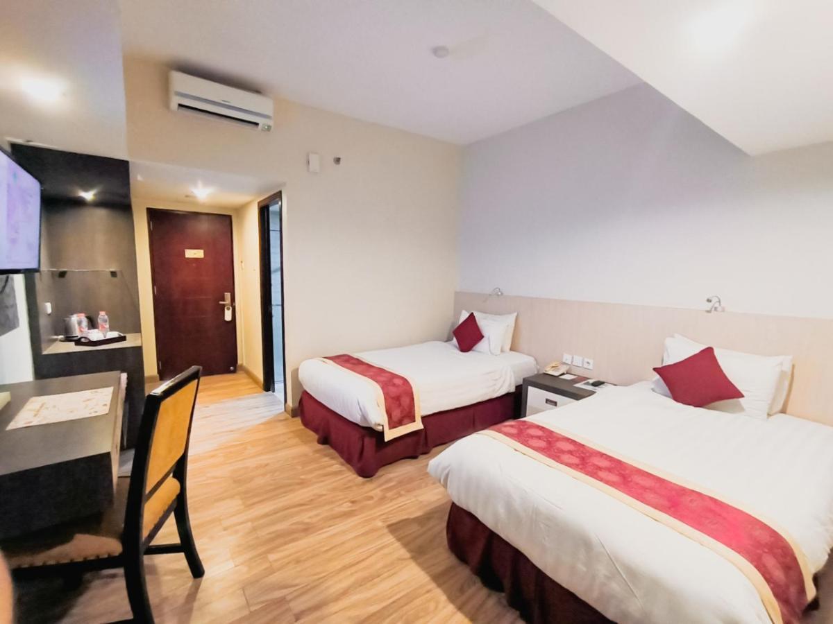Hermes Palace Hotel Medan Ngoại thất bức ảnh